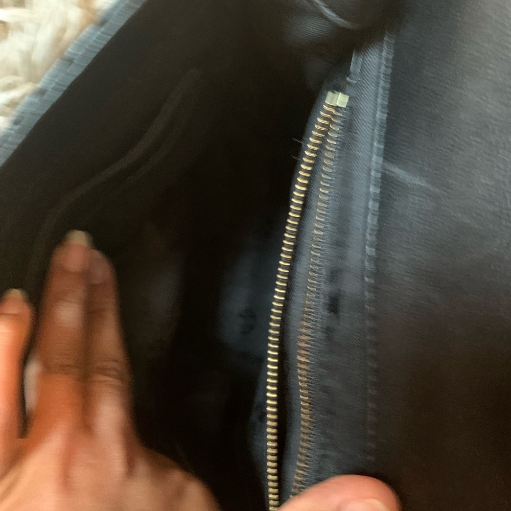 Tory Burch Fleming Convertible Shoulder Bag - Picture 11 of 16